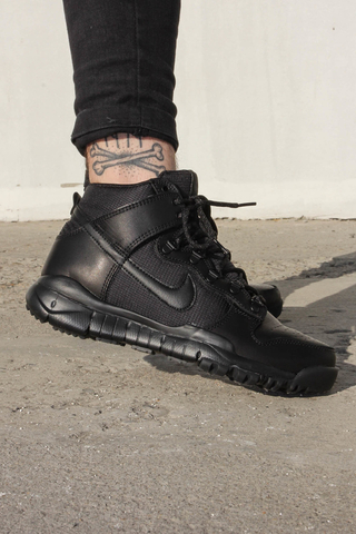 Nike sb dunk high boot mens boots on sale 536182