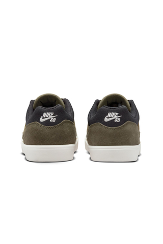 Nike SB Malor Sneakers