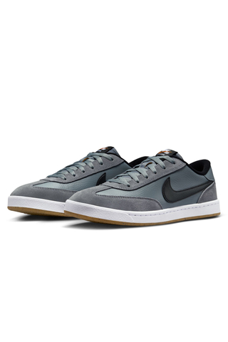 Buty Nike SB FC Classic