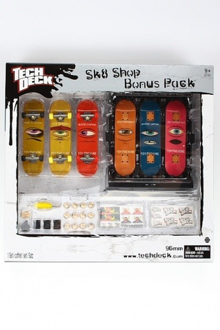 TOY MACHINE