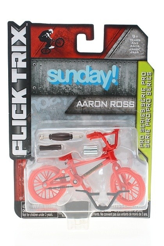 SUNDAY! AARON ROSS