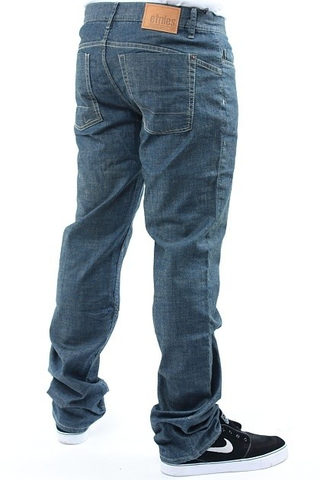 RELAXED FIT DENIM