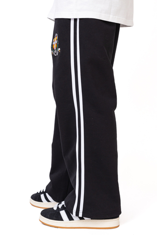 Relab Flared Emblem Sweatpants