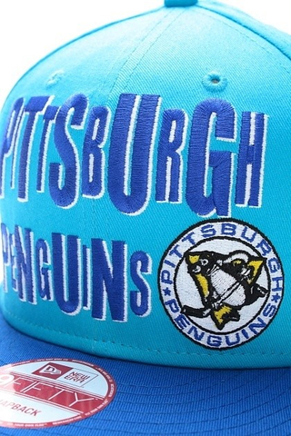 MIXED UP PITTSBURGH PENGUINS