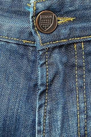 JEANS SKIN