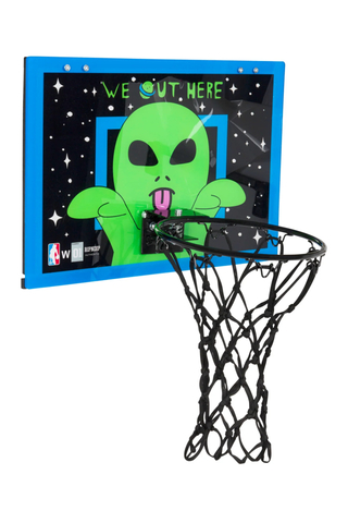 Ripndip Peeking Alien Basketball Set
