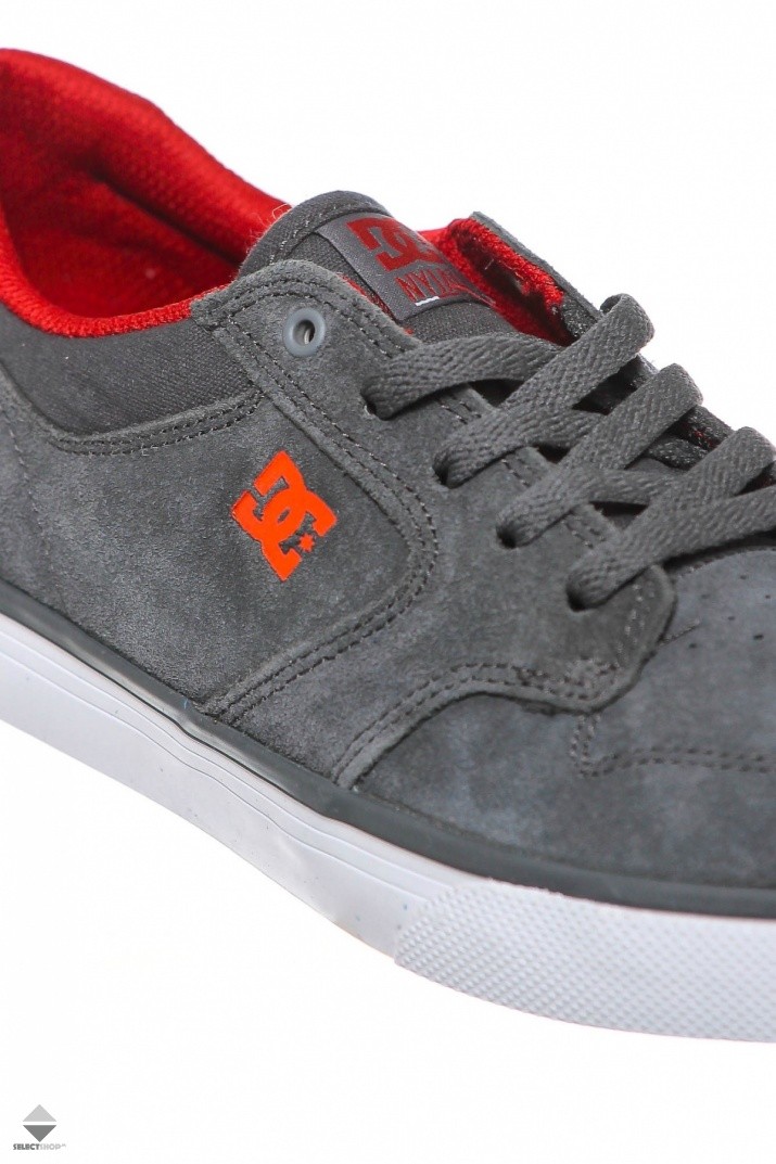 dc shoes nyjah vulc