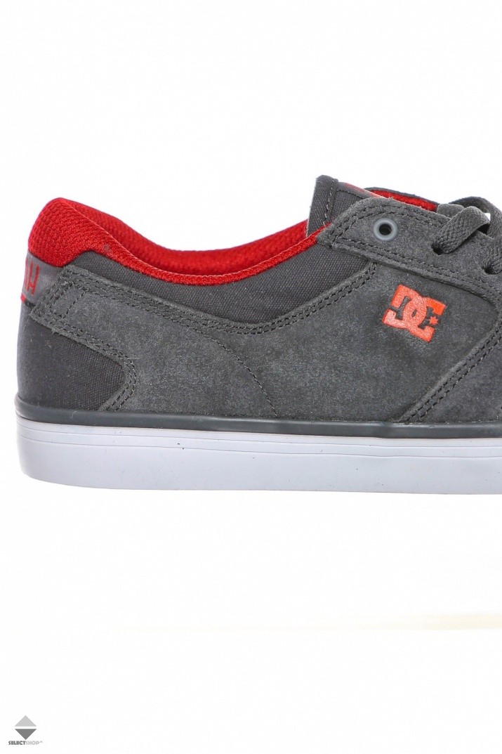 dc shoes nyjah vulc